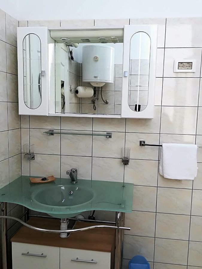 Premuda Apartman Rosanda 1 מראה חיצוני תמונה